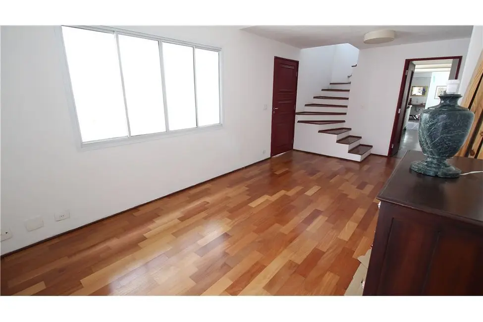 Casa de Condomínio com 2 quartos à venda, 145m2 em Chácara Santo Antônio (Zona Sul), São Paulo - SP - imagem 5 Foto 5 de Casa de Condomínio com 2 quartos à venda, 145m2 em Chácara Santo Antônio (Zona Sul), São Paulo - SP