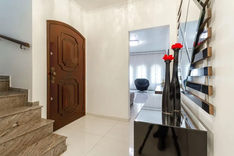 Casa de Condomínio com 3 quartos à venda, 201m2 em Vila Marari, São Paulo - SP - imagem 6 Foto 6 de Casa de Condomínio com 3 quartos à venda, 201m2 em Vila Marari, São Paulo - SP