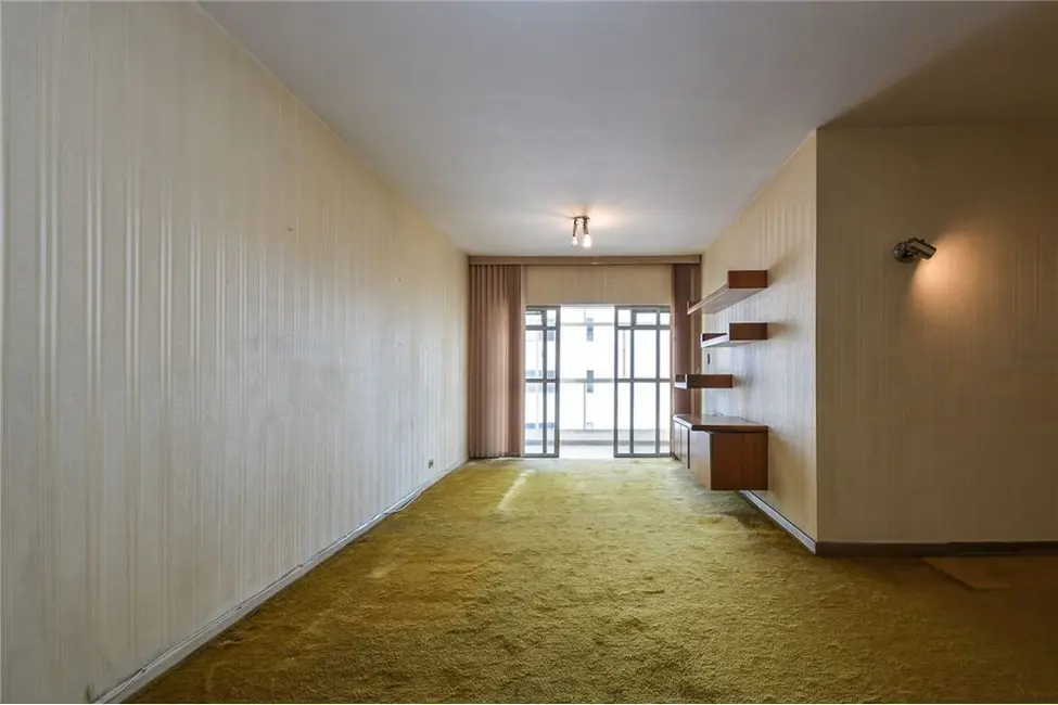 Apartamento com 3 quartos à venda, 146m2 em Aclimação, São Paulo - SP - imagem 7 Foto 7 de Apartamento com 3 quartos à venda, 146m2 em Aclimação, São Paulo - SP