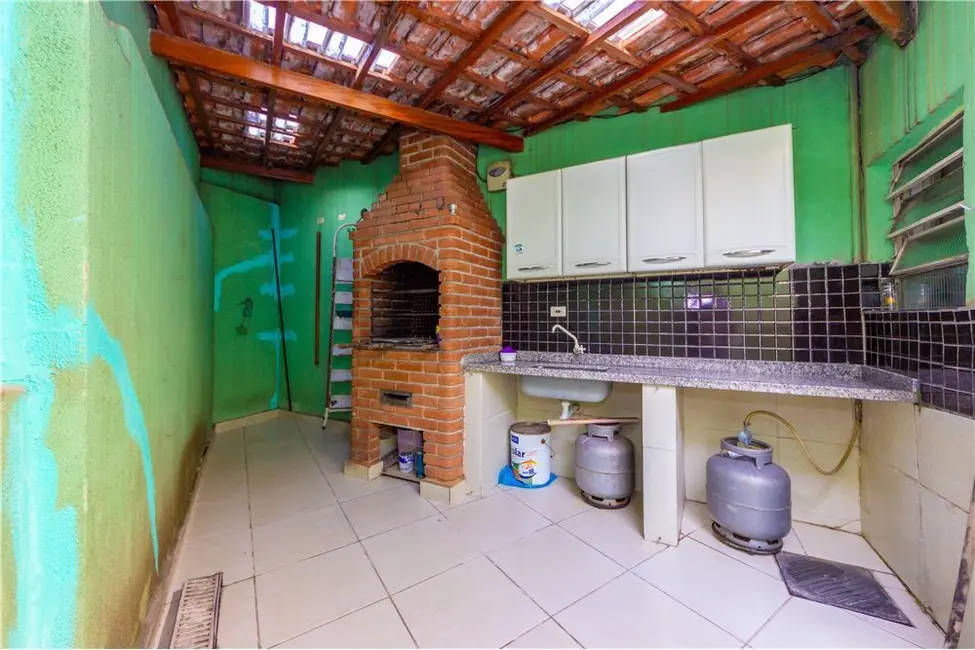 Foto 1 de Casa de Condomínio com 2 quartos à venda, 137m2 em Parque Sevilha, São Paulo - SP