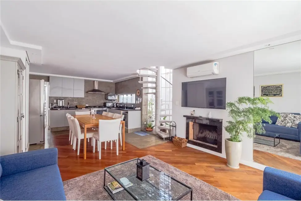 Foto 1 de Casa de Condomínio com 2 quartos à venda, 180m2 em Planalto Paulista, São Paulo - SP