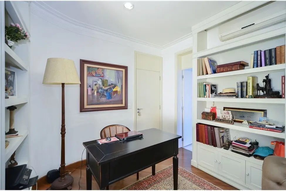 Casa de Condomínio com 4 quartos à venda, 312m2 em Butantã, São Paulo - SP - imagem 9 Foto 9 de Casa de Condomínio com 4 quartos à venda, 312m2 em Butantã, São Paulo - SP