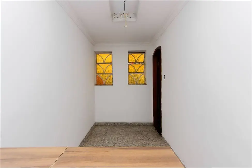 Armazém / Galpão à venda, 228m2 em Vila Santa Isabel, São Paulo - SP - imagem 9 Foto 9 de Armazém / Galpão à venda, 228m2 em Vila Santa Isabel, São Paulo - SP