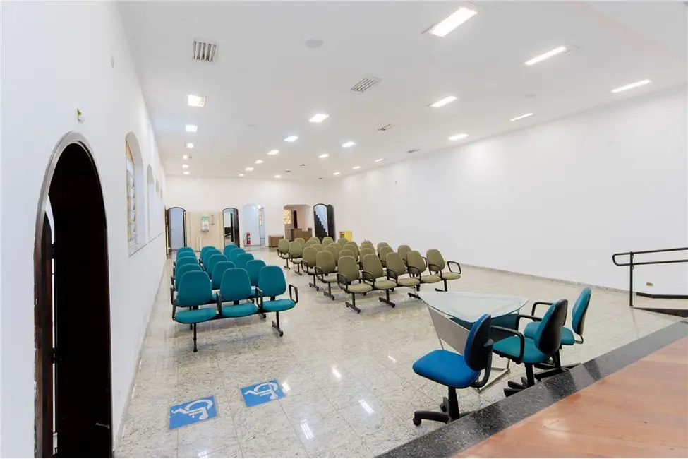 Armazém / Galpão à venda, 228m2 em Vila Santa Isabel, São Paulo - SP - imagem 3 Foto 3 de Armazém / Galpão à venda, 228m2 em Vila Santa Isabel, São Paulo - SP