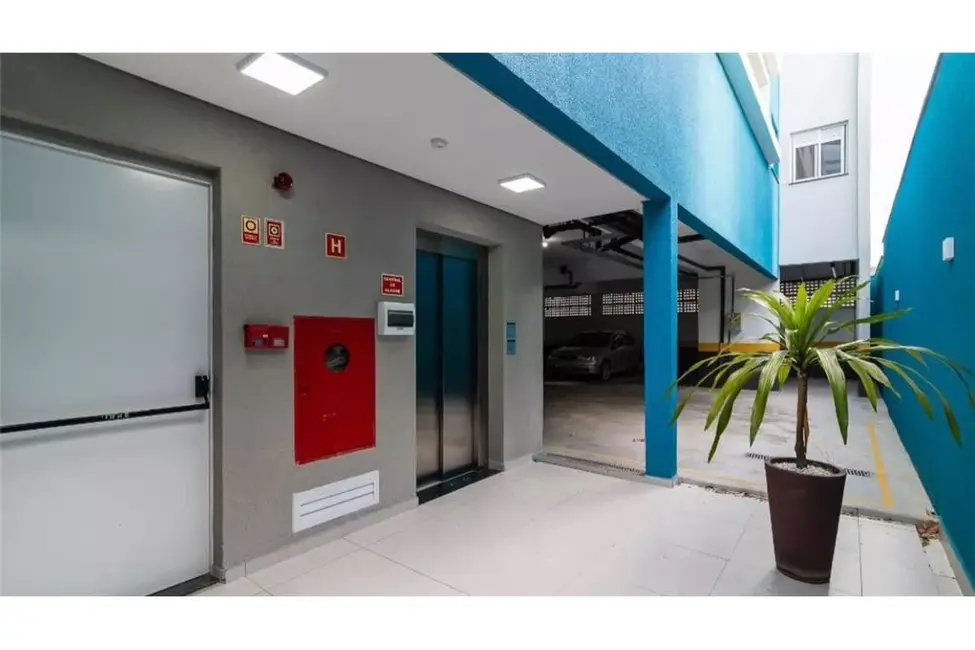 Foto 2 de Apartamento com 2 quartos à venda, 45m2 em Guaiaúna, São Paulo - SP