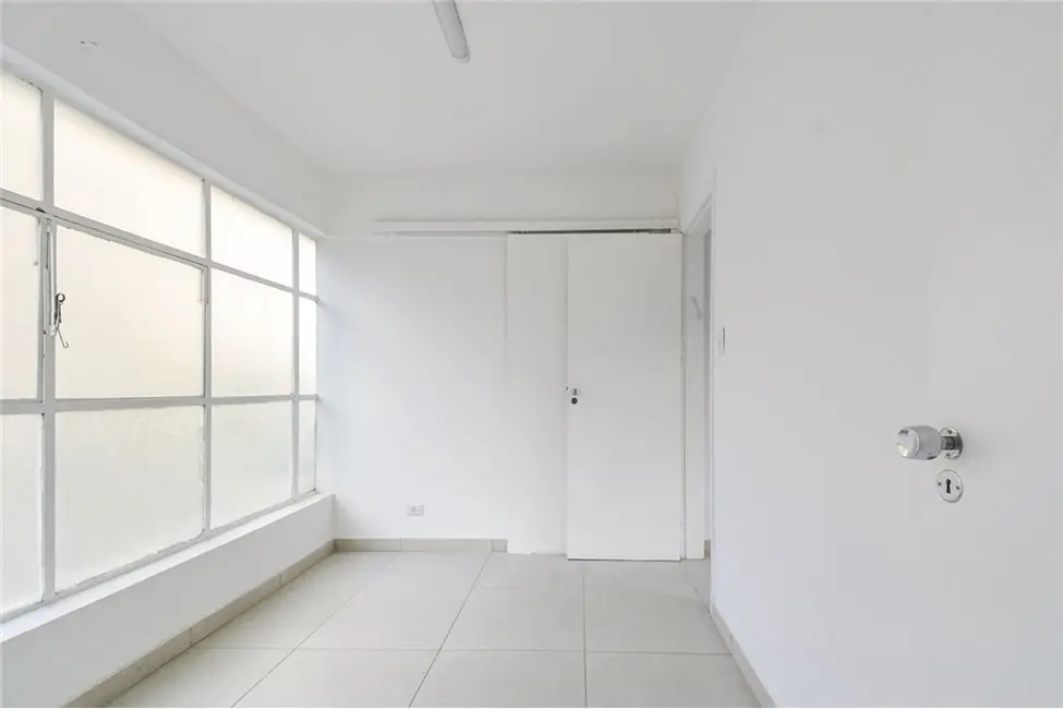 Sala Comercial à venda, 38m2 em Higienópolis, São Paulo - SP - imagem 7 Foto 7 de Sala Comercial à venda, 38m2 em Higienópolis, São Paulo - SP