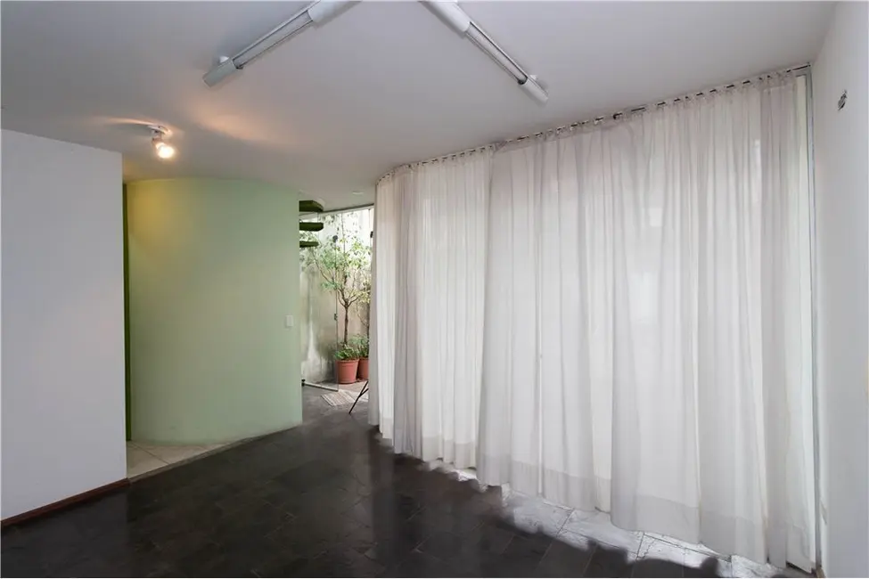 Casa de Condomínio com 1 quarto à venda, 200m2 em Moema, São Paulo - SP - imagem 2 Foto 2 de Casa de Condomínio com 1 quarto à venda, 200m2 em Moema, São Paulo - SP