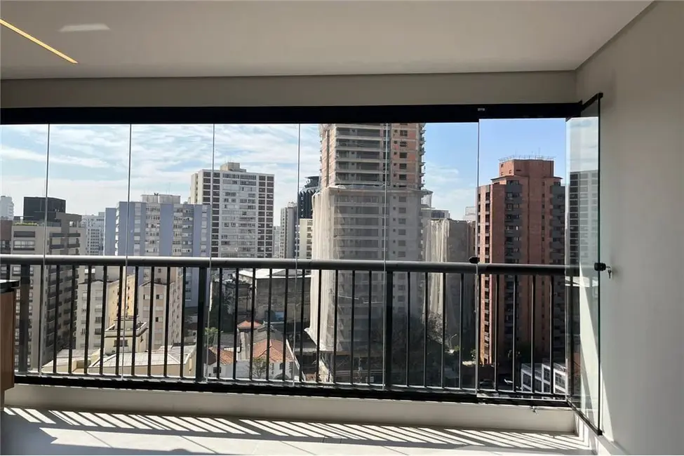Foto 2 de Apartamento com 2 quartos à venda, 65m2 em Vila Marina, São Paulo - SP