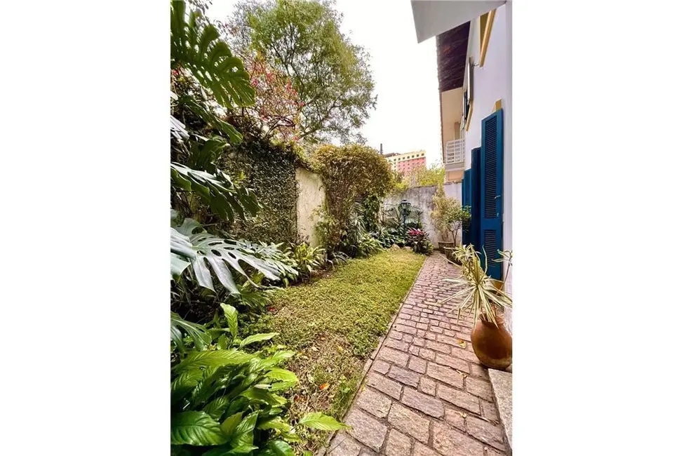 Casa de Condomínio com 4 quartos à venda, 220m2 em Paraíso, São Paulo - SP - imagem 3 Foto 3 de Casa de Condomínio com 4 quartos à venda, 220m2 em Paraíso, São Paulo - SP