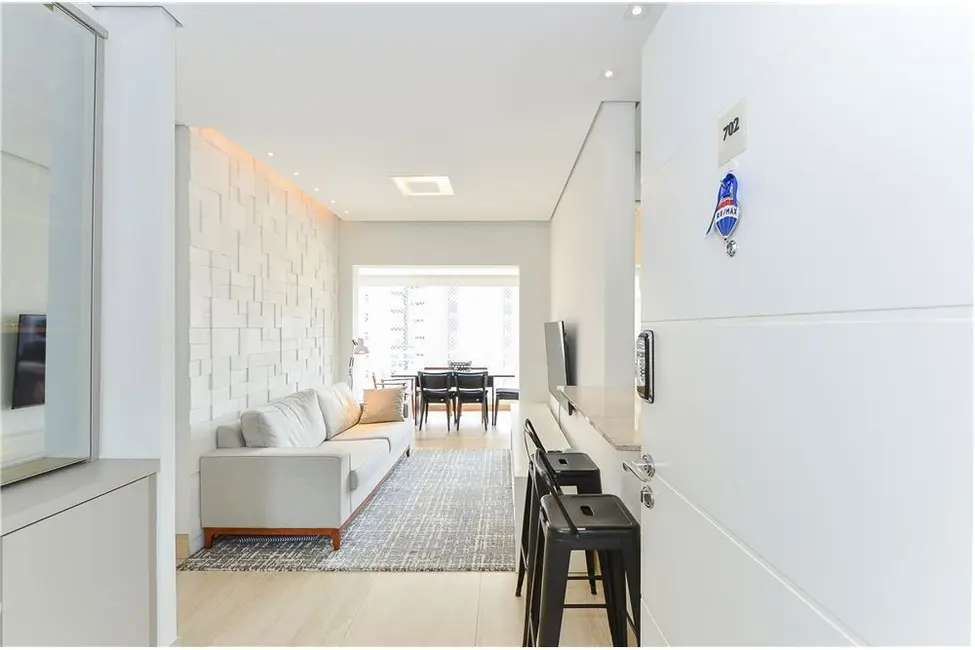 Foto 2 de Apartamento com 2 quartos à venda, 68m2 em Pinheiros, São Paulo - SP