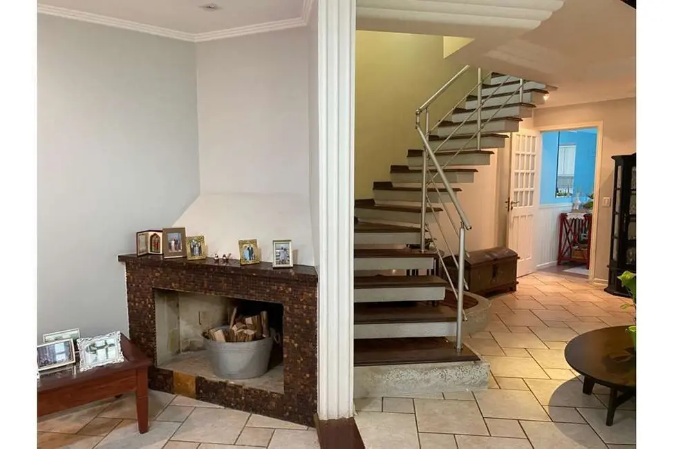 Foto 3 de Casa de Condomínio com 3 quartos à venda, 180m2 em Sítio da Figueira, São Paulo - SP