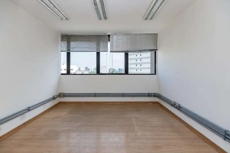 Sala Comercial à venda, 122m2 em Santo Amaro, São Paulo - SP - imagem 7 Foto 7 de Sala Comercial à venda, 122m2 em Santo Amaro, São Paulo - SP