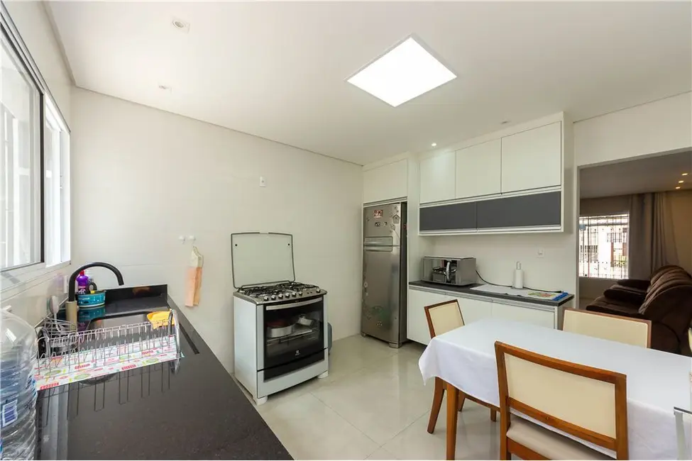 Foto 2 de Casa de Condomínio com 2 quartos à venda, 180m2 em Vila Zelina, São Paulo - SP