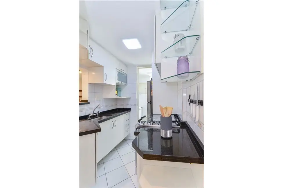 Apartamento com 2 quartos à venda, 55m2 em Moema, São Paulo - SP - imagem 9 Foto 9 de Apartamento com 2 quartos à venda, 55m2 em Moema, São Paulo - SP