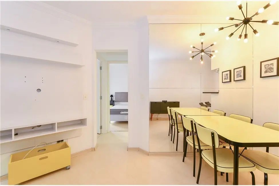 Apartamento com 2 quartos à venda, 55m2 em Moema, São Paulo - SP - imagem 2 Foto 2 de Apartamento com 2 quartos à venda, 55m2 em Moema, São Paulo - SP