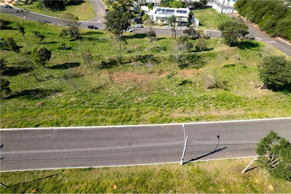 Foto 3 de Terreno / Lote à venda, 1000m2 em Loteamento Portal da Colina, Jundiai - SP