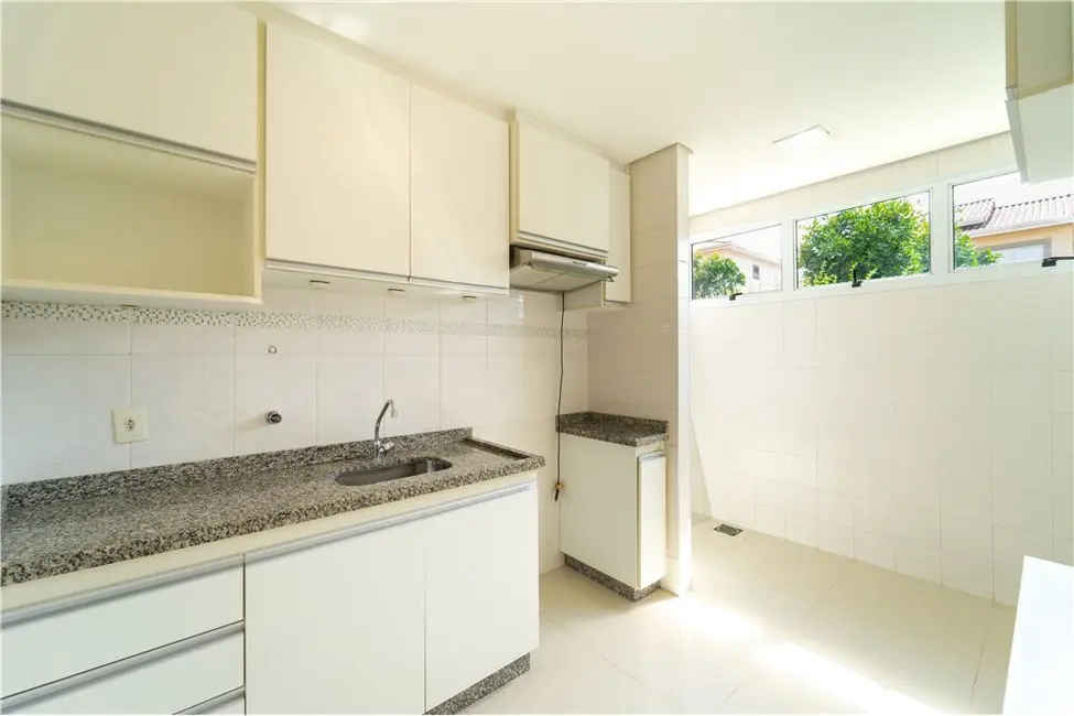 Foto 5 de Casa de Condomínio com 2 quartos à venda, 67m2 em Colônia, Jundiai - SP