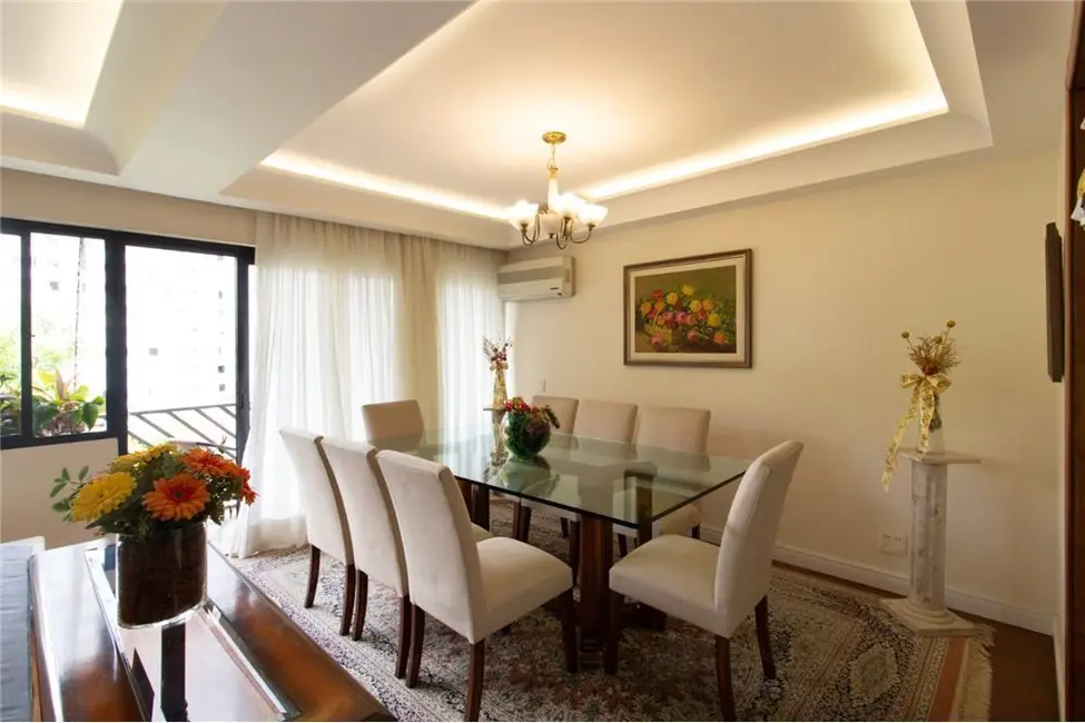 Apartamento com 3 quartos à venda, 155m2 em Campo Belo, São Paulo - SP - imagem 6 Foto 6 de Apartamento com 3 quartos à venda, 155m2 em Campo Belo, São Paulo - SP