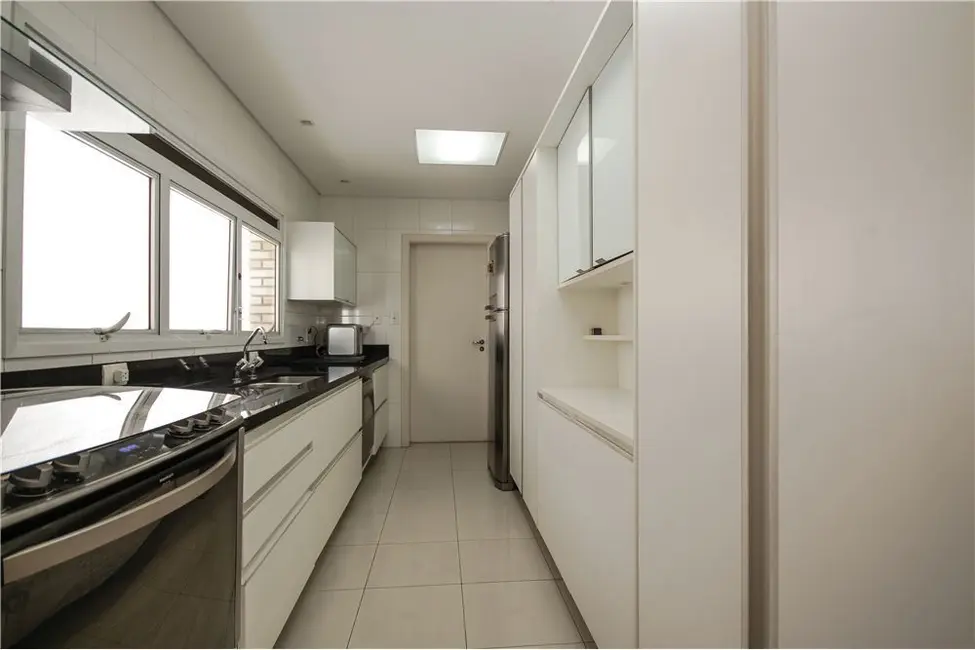 Apartamento com 3 quartos à venda, 234m2 em Perdizes, São Paulo - SP - imagem 7 Foto 7 de Apartamento com 3 quartos à venda, 234m2 em Perdizes, São Paulo - SP