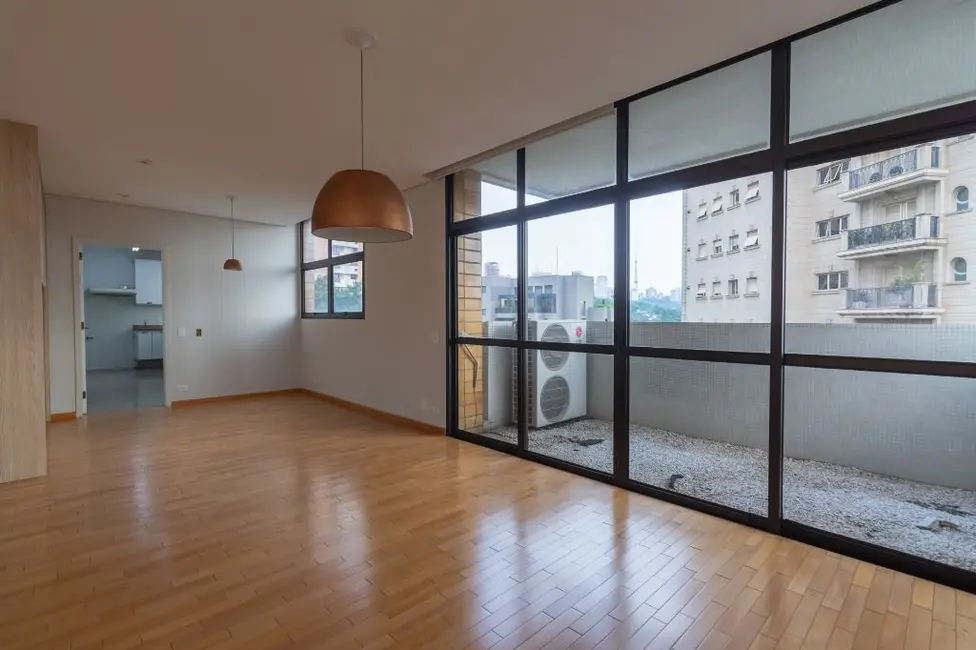 Foto 4 de Apartamento com 3 quartos para alugar, 320m2 em Higienópolis, São Paulo - SP