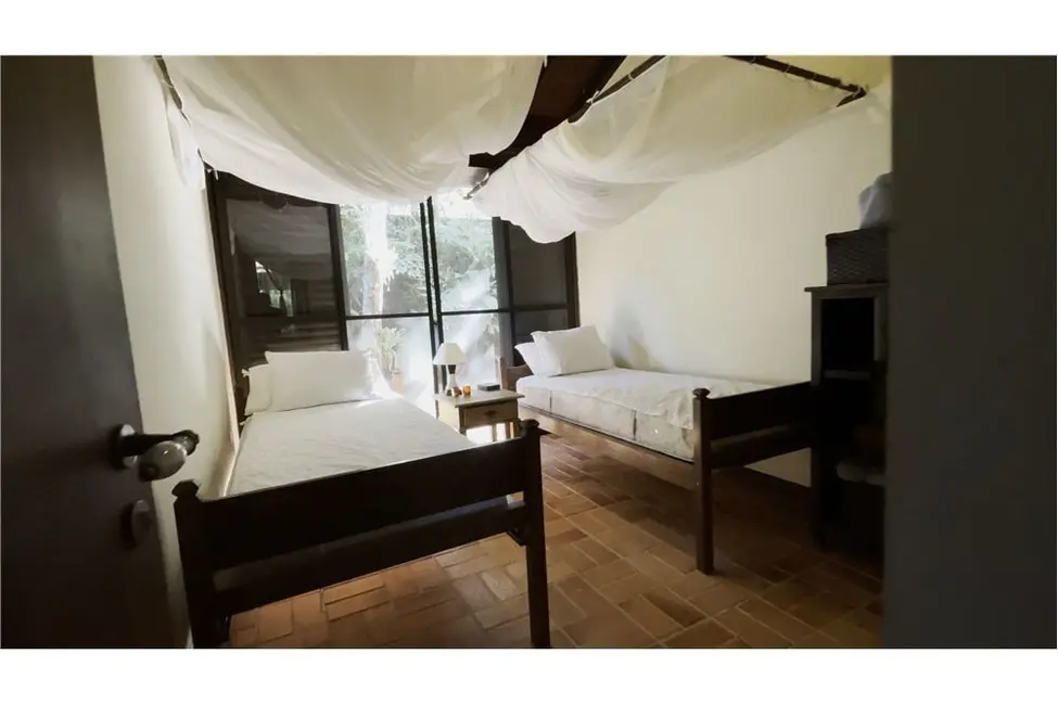Foto 2 de Casa de Condomínio com 4 quartos à venda, 193m2 em Sao Sebastiao - SP