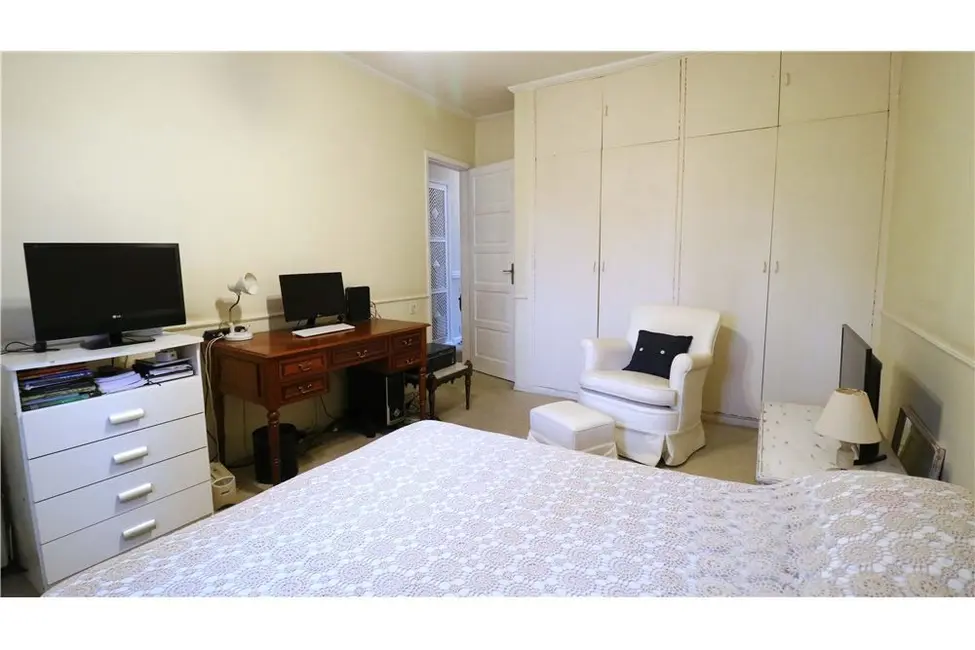 Foto 2 de Casa de Condomínio com 4 quartos à venda, 380m2 em Campo Belo, São Paulo - SP