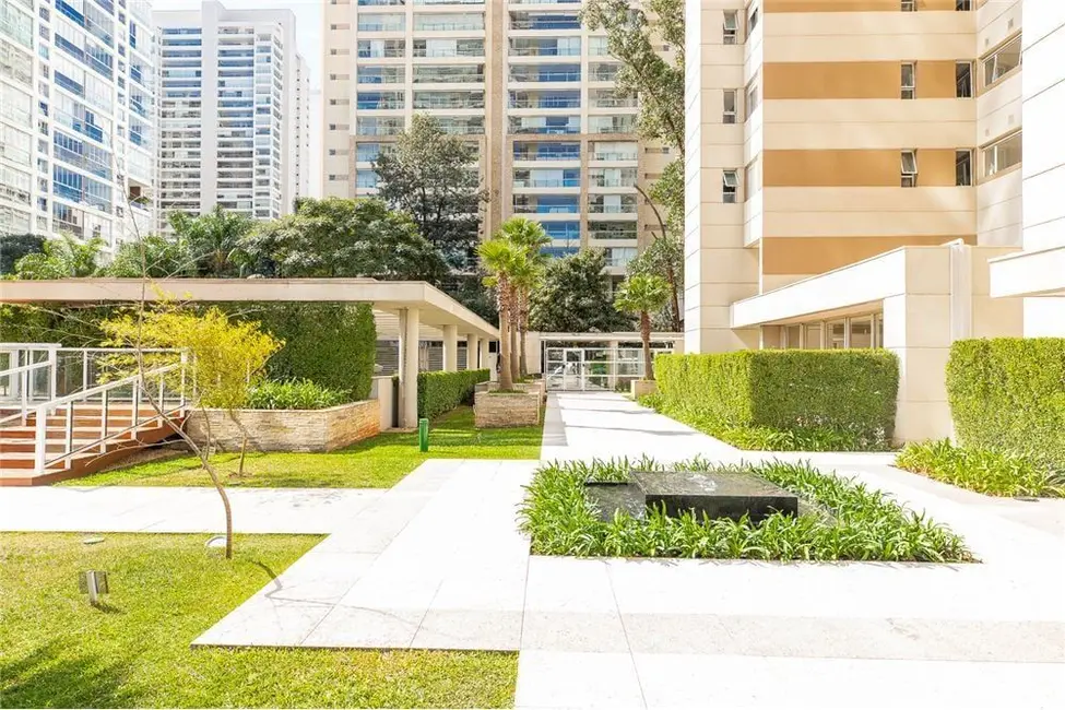 Apartamento com 3 quartos à venda, 181m2 em Campo Belo, São Paulo - SP - imagem 9 Foto 9 de Apartamento com 3 quartos à venda, 181m2 em Campo Belo, São Paulo - SP
