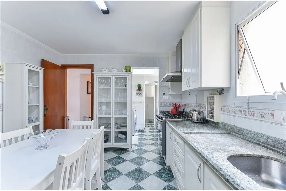 Apartamento com 3 quartos à venda, 120m2 em Vila Mariana, São Paulo - SP - imagem 8 Foto 8 de Apartamento com 3 quartos à venda, 120m2 em Vila Mariana, São Paulo - SP