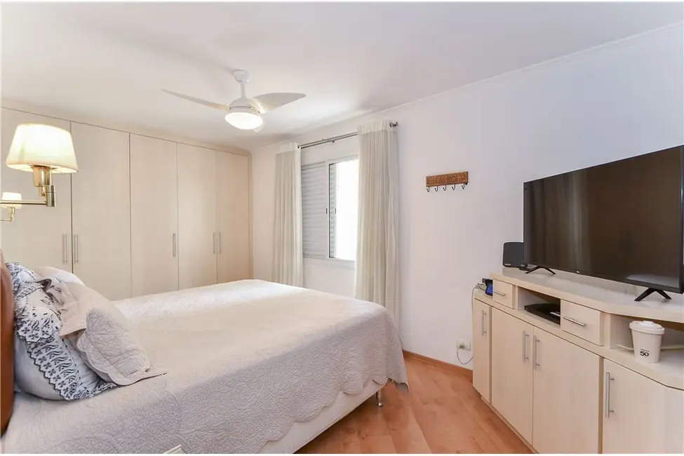 Apartamento com 3 quartos à venda, 120m2 em Vila Mariana, São Paulo - SP - imagem 2 Foto 2 de Apartamento com 3 quartos à venda, 120m2 em Vila Mariana, São Paulo - SP