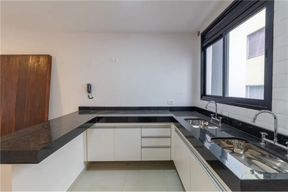 Foto 2 de Casa de Condomínio com 2 quartos à venda, 146m2 em Higienópolis, São Paulo - SP