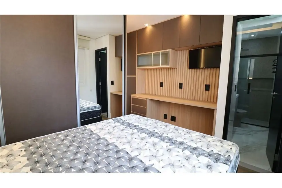 Foto 2 de Apartamento com 2 quartos à venda, 80m2 em Pinheiros, São Paulo - SP