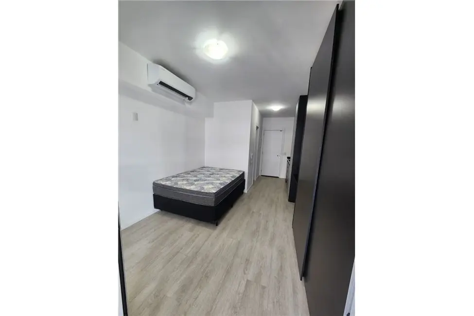 Kitnet com 1 quarto à venda, 30m2 em Pinheiros, São Paulo - SP - imagem 7 Foto 7 de Kitnet com 1 quarto à venda, 30m2 em Pinheiros, São Paulo - SP