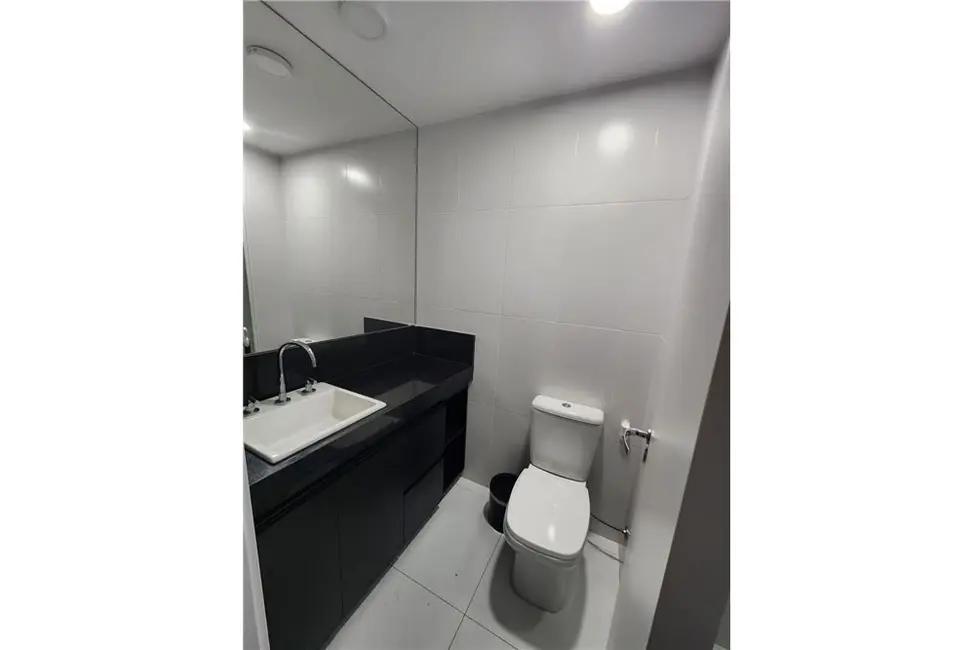 Kitnet com 1 quarto à venda, 30m2 em Pinheiros, São Paulo - SP - imagem 3 Foto 3 de Kitnet com 1 quarto à venda, 30m2 em Pinheiros, São Paulo - SP