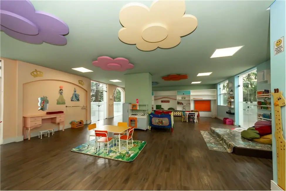 Apartamento com 4 quartos à venda, 208m2 em Vila Suzana, São Paulo - SP - imagem 5 Foto 5 de Apartamento com 4 quartos à venda, 208m2 em Vila Suzana, São Paulo - SP