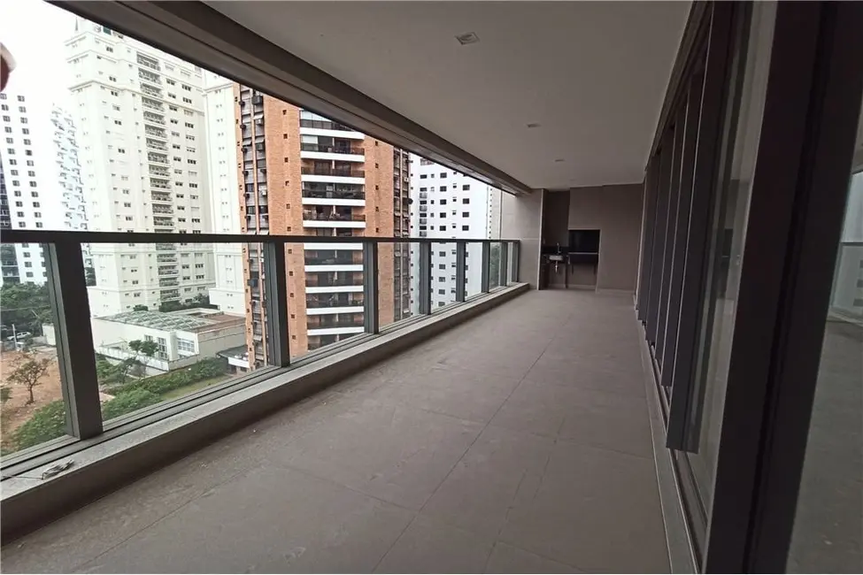 Foto 1 de Apartamento com 3 quartos à venda, 154m2 em Vila Nova Conceição, São Paulo - SP