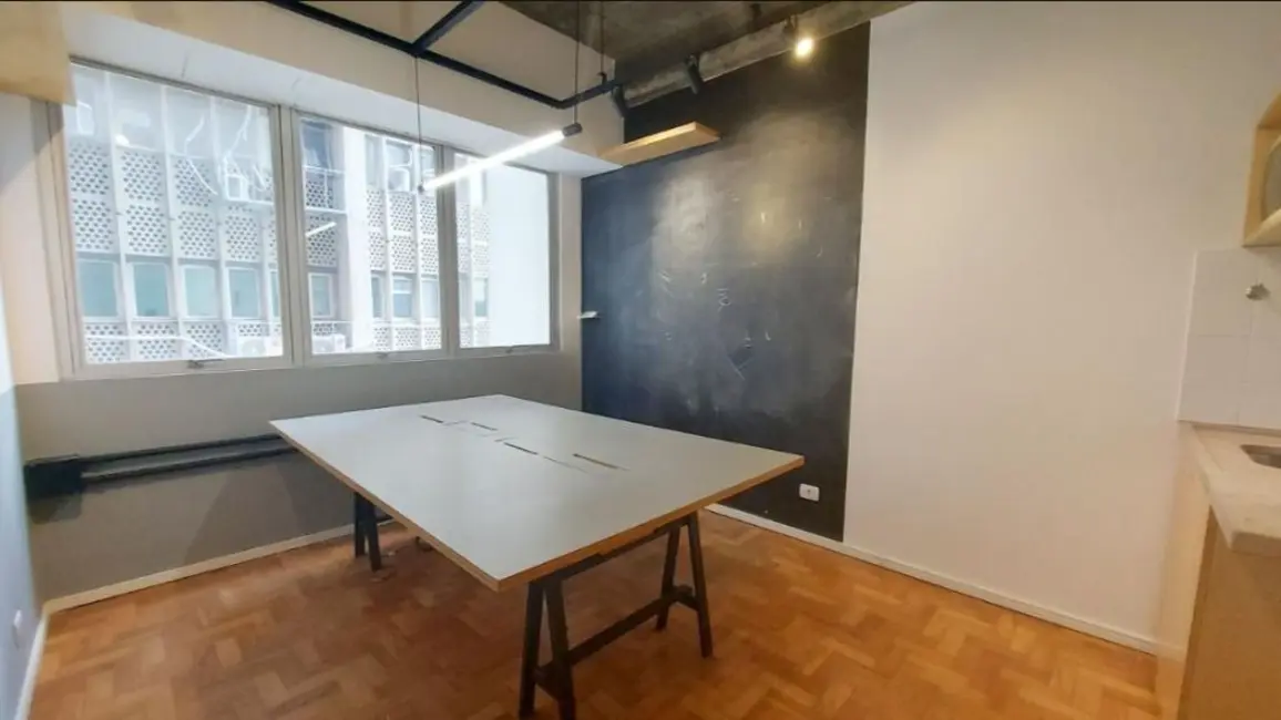 Foto 1 de Sala Comercial à venda e para alugar, 28m2 em Jardim Paulista, São Paulo - SP