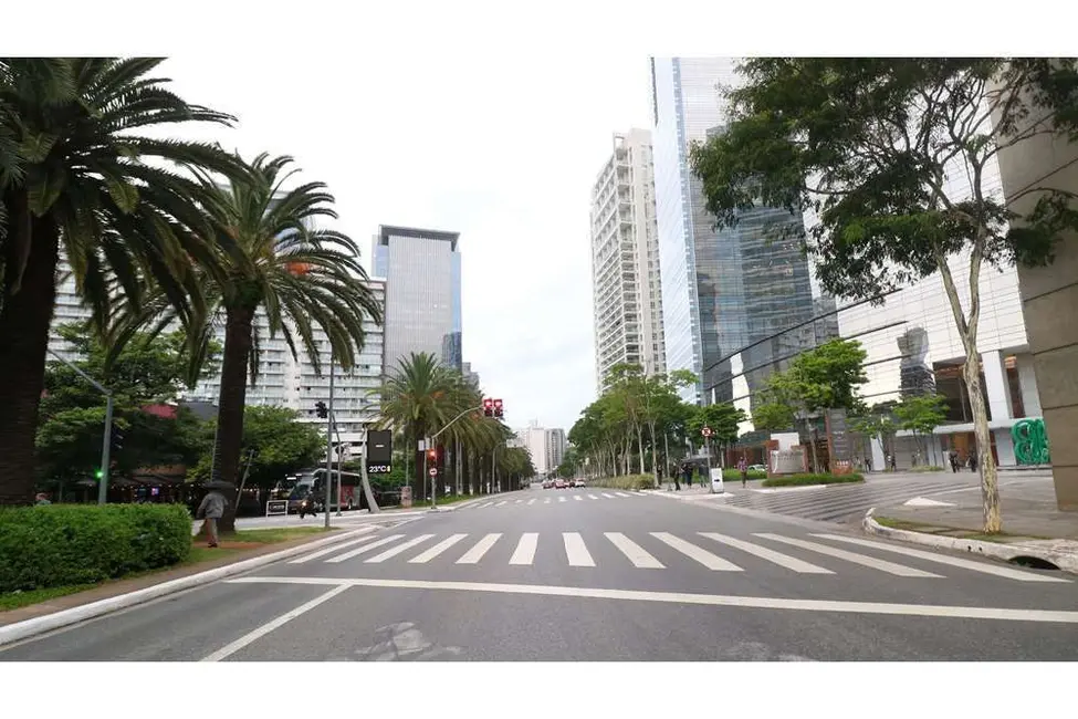 Foto 3 de Casa de Condomínio com 5 quartos à venda, 200m2 em Morumbi, São Paulo - SP