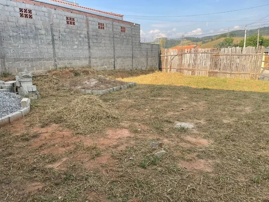 Foto 2 de Terreno / Lote à venda, 229m2 em Jardim Marlene Miranda, Taubate - SP