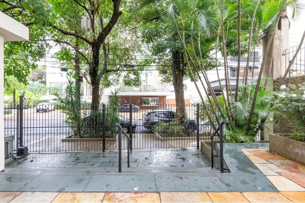 Foto 3 de Apartamento com 3 quartos à venda, 170m2 em Cerqueira César, São Paulo - SP