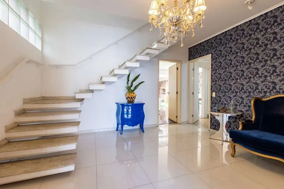 Foto 1 de Casa de Condomínio com 4 quartos à venda, 270m2 em Planalto Paulista, São Paulo - SP