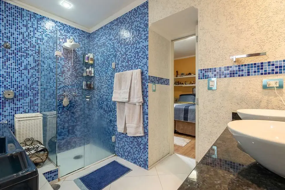 Foto 2 de Casa de Condomínio com 3 quartos à venda, 177m2 em Jardim Aeroporto, São Paulo - SP