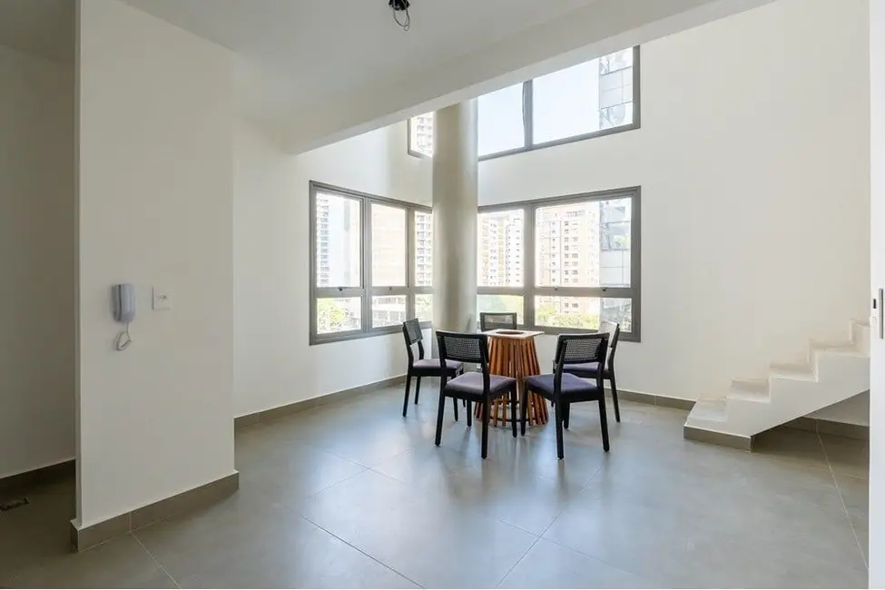 Apartamento com 1 quarto à venda, 61m2 em Indianópolis, São Paulo - SP - imagem 1 Foto 1 de Apartamento com 1 quarto à venda, 61m2 em Indianópolis, São Paulo - SP