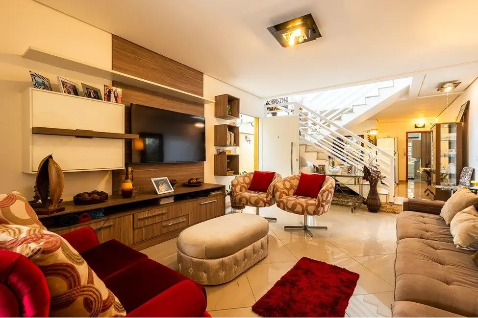 Foto 1 de Casa de Condomínio com 4 quartos à venda, 229m2 em Vila Gumercindo, São Paulo - SP