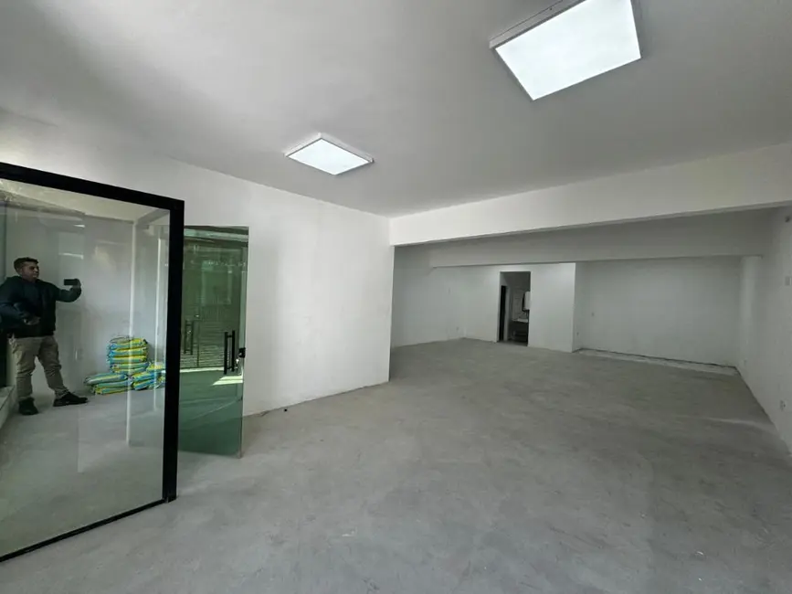 Foto 2 de Sala Comercial para alugar, 120m2 em Macedo, Guarulhos - SP