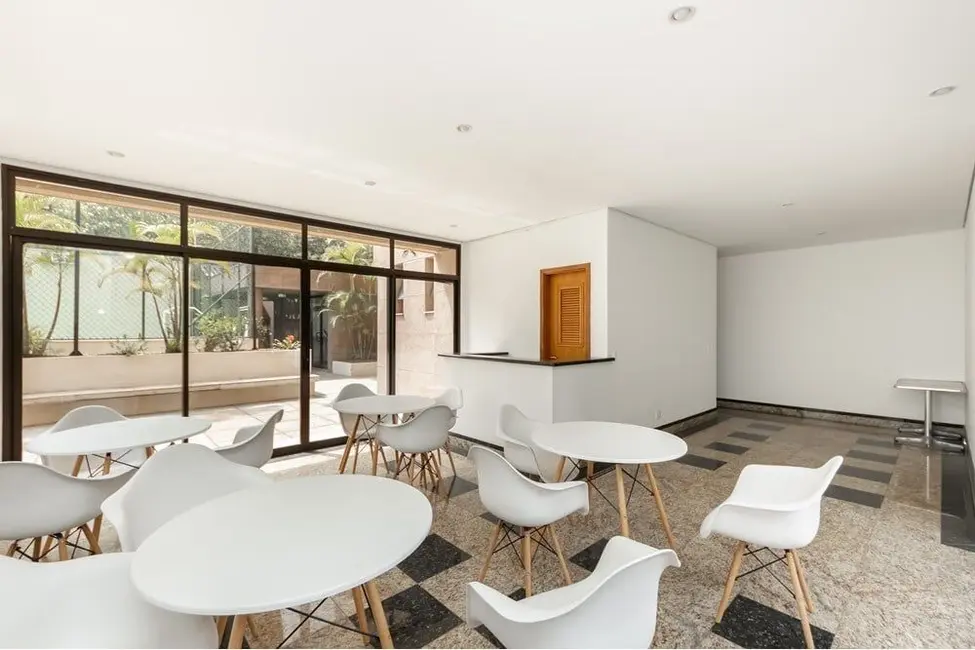 Apartamento com 3 quartos à venda, 150m2 em Vila Andrade, São Paulo - SP - imagem 5 Foto 5 de Apartamento com 3 quartos à venda, 150m2 em Vila Andrade, São Paulo - SP