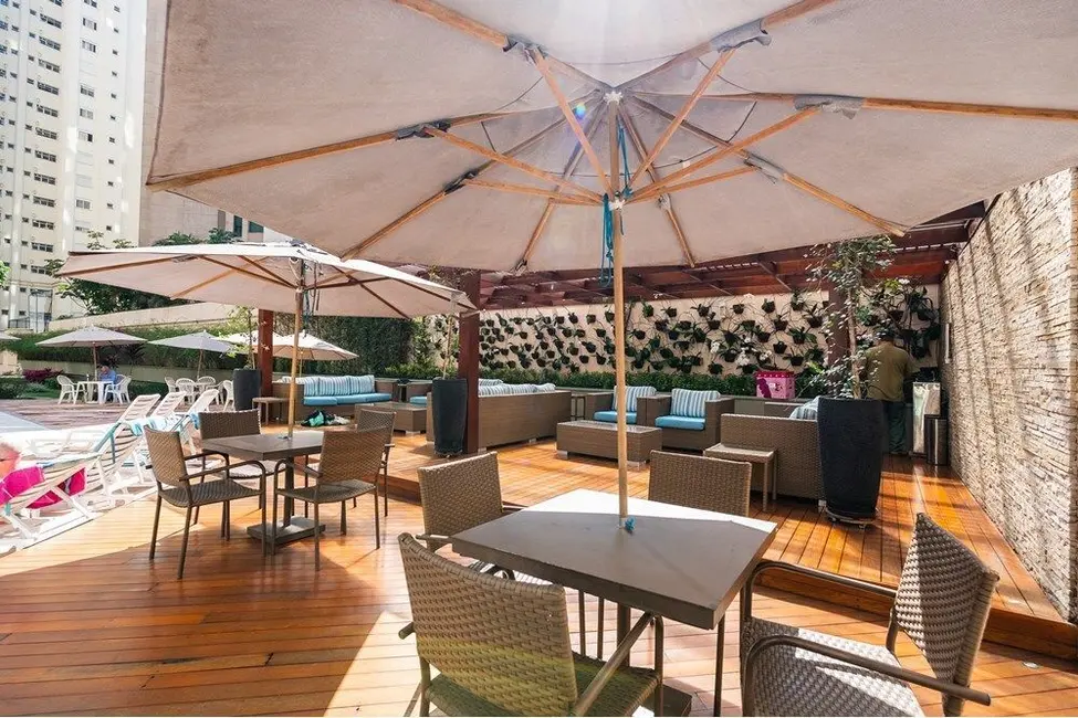 Foto 6 de Apartamento com 3 quartos à venda, 120m2 em Moema, São Paulo - SP