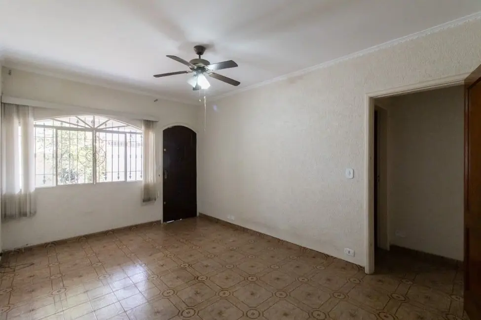 Casa de Condomínio com 3 quartos à venda, 215m2 em Jardim Santa Francisca, Guarulhos - SP - imagem 3 Foto 3 de Casa de Condomínio com 3 quartos à venda, 215m2 em Jardim Santa Francisca, Guarulhos - SP