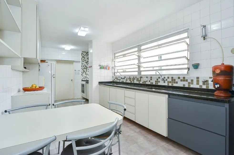 Apartamento com 3 quartos à venda, 198m2 em Santa Cecília, São Paulo - SP - imagem 7 Foto 7 de Apartamento com 3 quartos à venda, 198m2 em Santa Cecília, São Paulo - SP