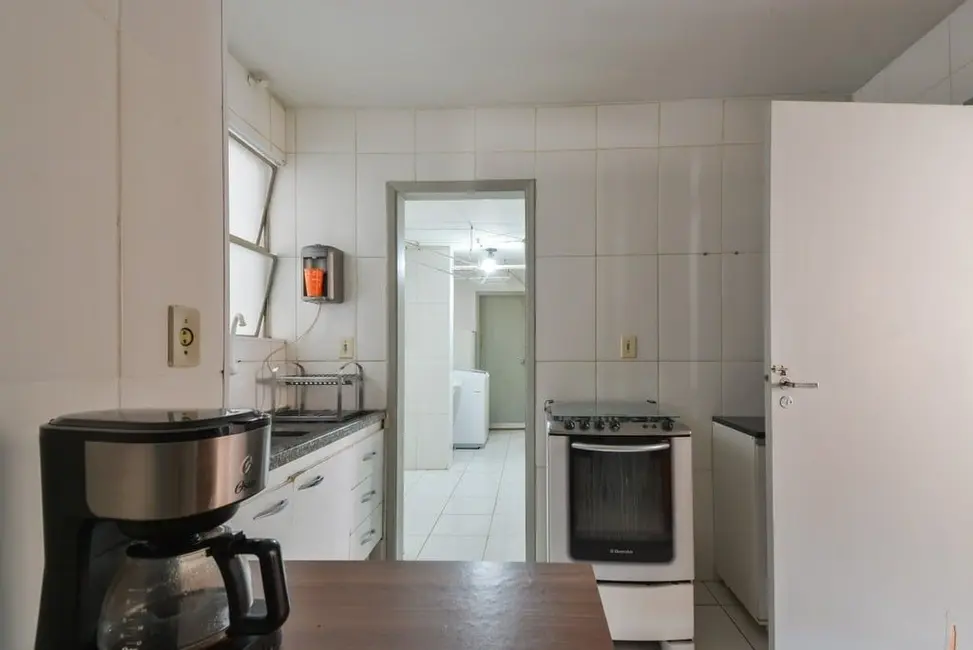 Apartamento com 2 quartos à venda, 84m2 em Pinheiros, São Paulo - SP - imagem 3 Foto 3 de Apartamento com 2 quartos à venda, 84m2 em Pinheiros, São Paulo - SP