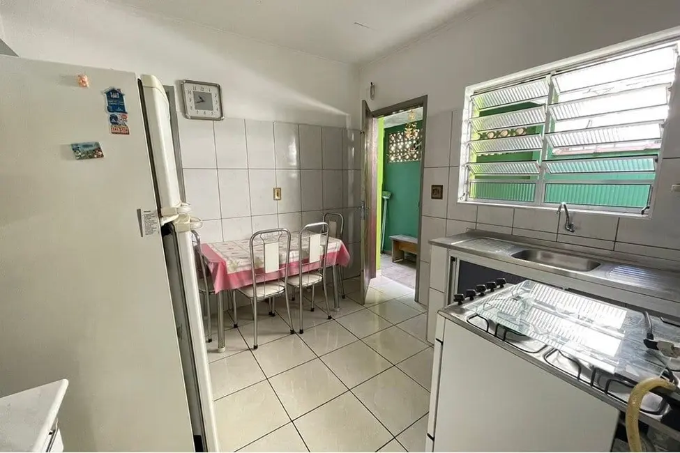 Foto 2 de Casa de Condomínio com 2 quartos à venda, 250m2 em Canhema, Diadema - SP